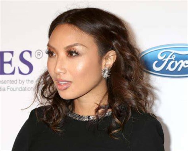 Jeannie Mai Reveals ‘Racist’ Memes People Have Been Sending Her Amid Coronavirus Pandemic