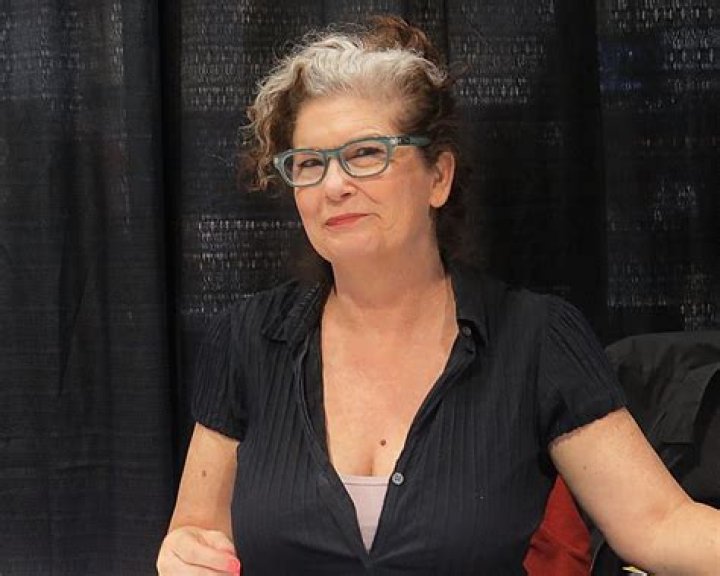 Jenette Goldstein Biography - Facts, Childhood, Family Life & Achievements