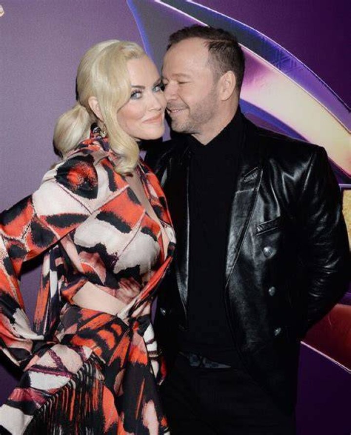 Jenny McCarthy Dazzles In Versace As She Throws Hubby Donnie Wahlberg An Epic 50th Birthday Party