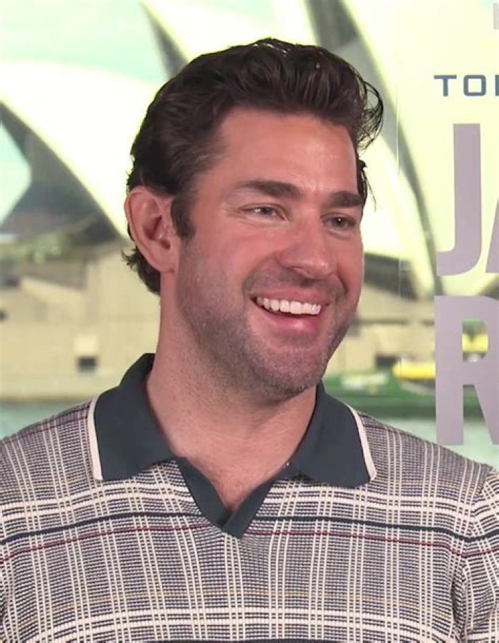 John Krasinki Will Host March 28th Episode Of SNL