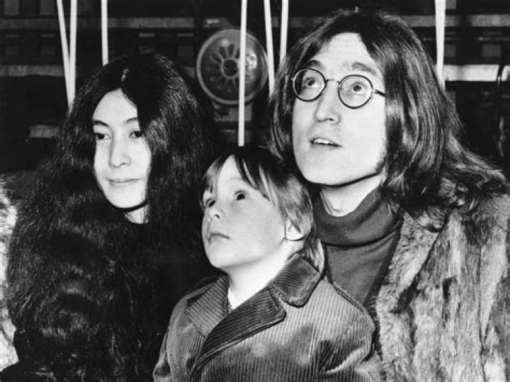 John Lennon family, wife, children, parents, siblings