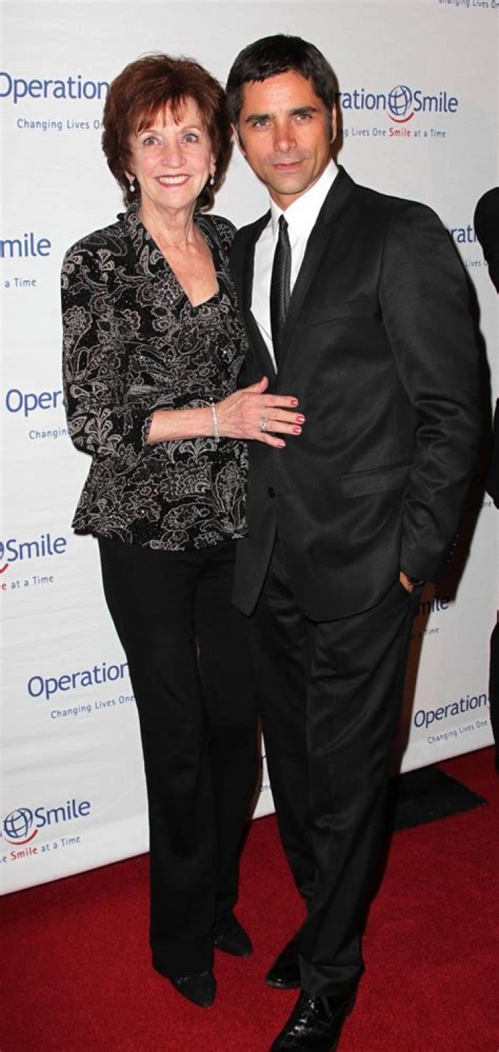 John Stamos parents: Meet Loretta Phillips William John Stamos