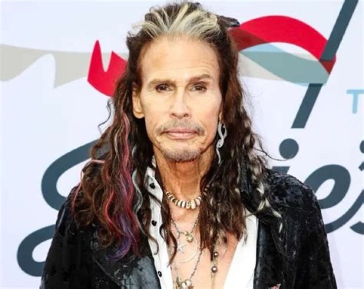 Jonny Violet (Singer) Wiki, Bio, Facts, Height, Weight, Age & More