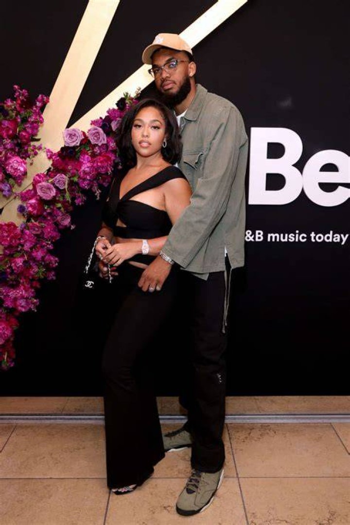 Jordyn Woods Looks Gorgeous At Her Dinner Date And Fans Mistake Her For Jody, Her Sister