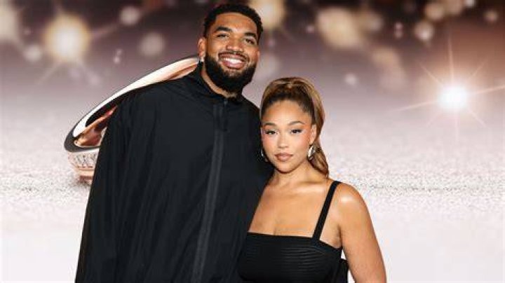 Jordyn Woods Shows Off The Gifts She Received From Her BF, Karl Anthony Towns