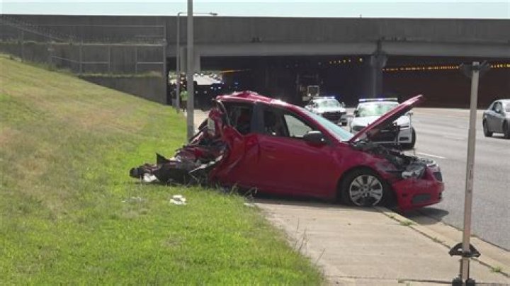 Julius Bledsoe Car Accident, Julius Bledsoe Dies in Traffic Collision – Memphis,TN