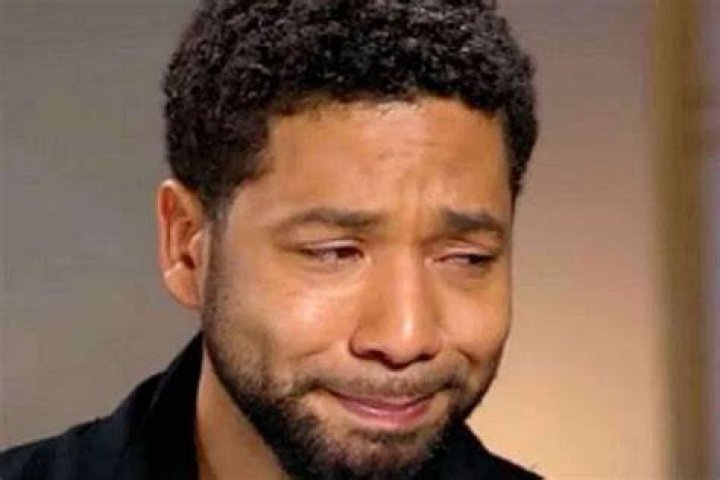 Jussie Smollett Update: Actor Spotted Hiding In Public While Going To Restaurant