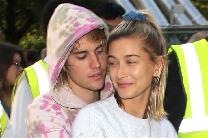 Justin Bieber Raves Over Hailey Baldwin In Romantic Post – ‘I Fall More In Love With You Every Single Day’