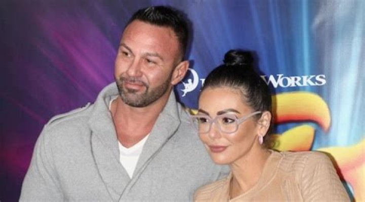 JWoww, Her Ex Roger Mathews And Her Boyfriend Celebrate Daughter’s Birthday Together – Check Out The Cute Clips!