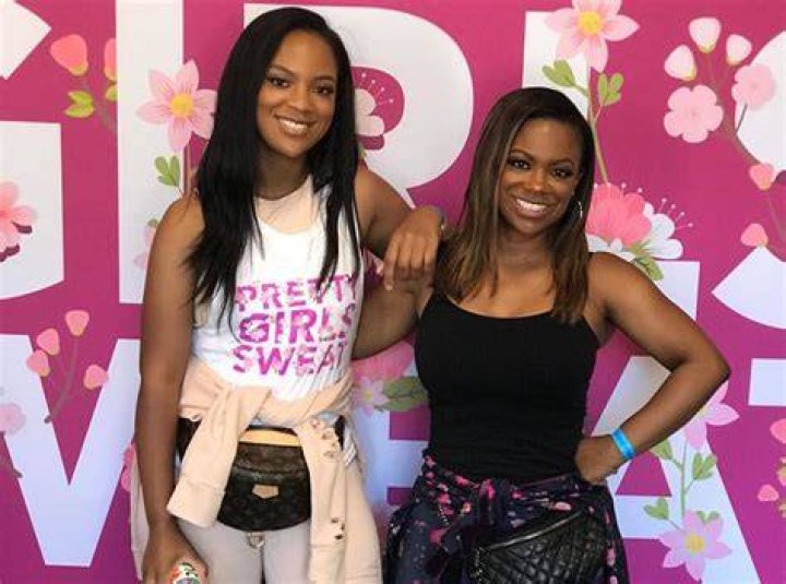 Kandi Burruss Documents Her Fun Weekend With Riley Burruss – Here Are The Cute Pics In Which The Ladies Are Twinning