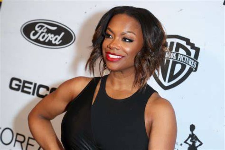 Kandi Burruss Gushes Over Shamea Morton’s Surprise For Moms & Kids – Check Out The Video