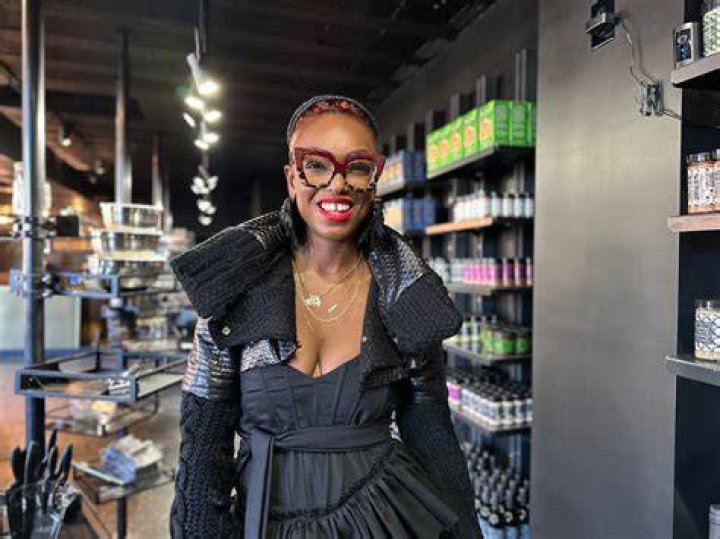 Kandi Burruss Shares A Video With Some Amazing Black-Owned Businesses