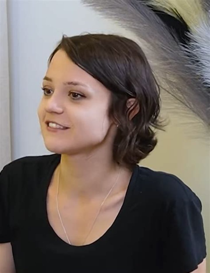 Kathryn Prescott - Bio, Facts, Family Life of English Actress
