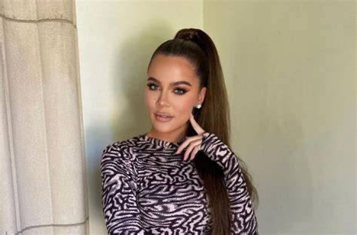 Khloe Kardashian Claps Back At Hater On Social Media Amidst Rumours She’s Back With Tristan Thompson