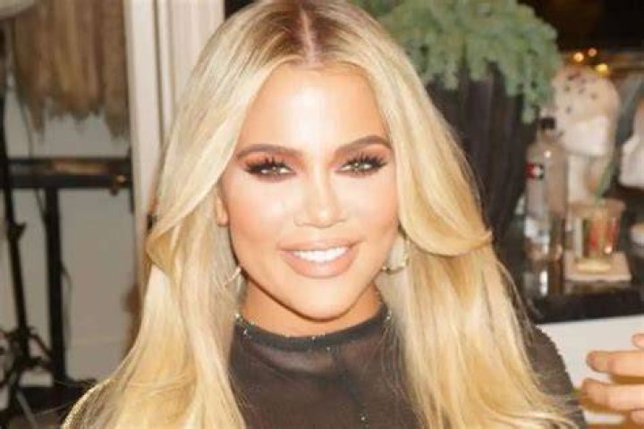 Khloe Kardashian Reveals Slimmer Frame While Enjoying Time With Sister Kim Kardashian