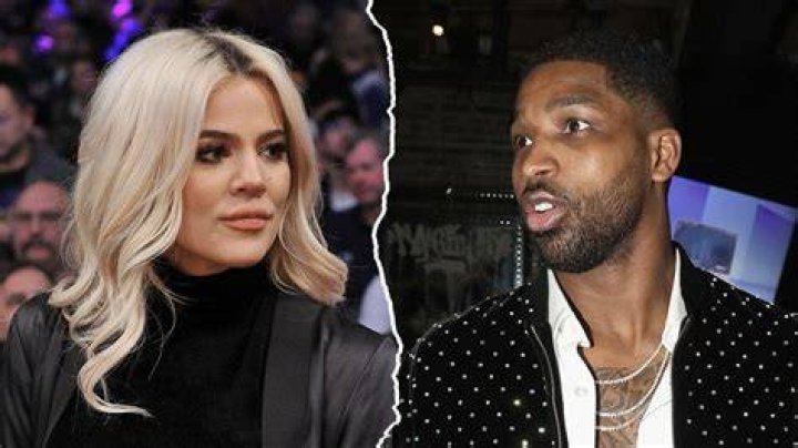 KUWK: Are Tristan Thompson’s Flirty Messages Getting To Khloe Kardashian?