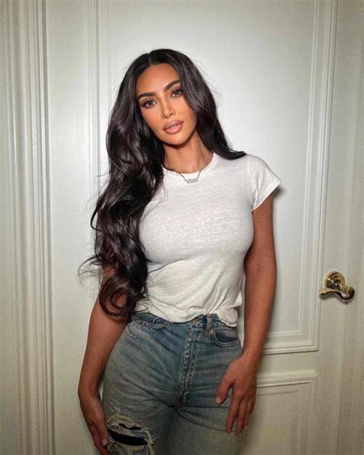 KUWK: Kim Kardashian Says She Doesn’t Feel Like Posting Online Or Dressing In Revealing Outfits Anymore – Here’s Why!