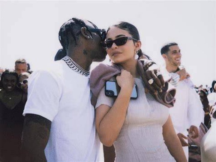 KUWK: Kylie Jenner Reportedly Plans To ‘Go All Out’ For Travis Scott On Father’s Day