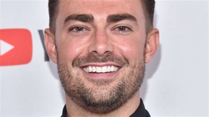 Kyle David Hall - Bio, Facts, Family Life of YouTube Personality