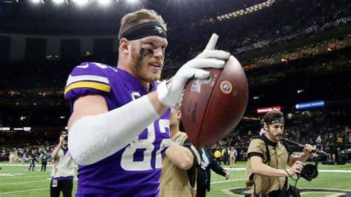 Kyle Rudolph age, height, ethnicity, family, college, 40 time, draft, trade, net worth, Instagram