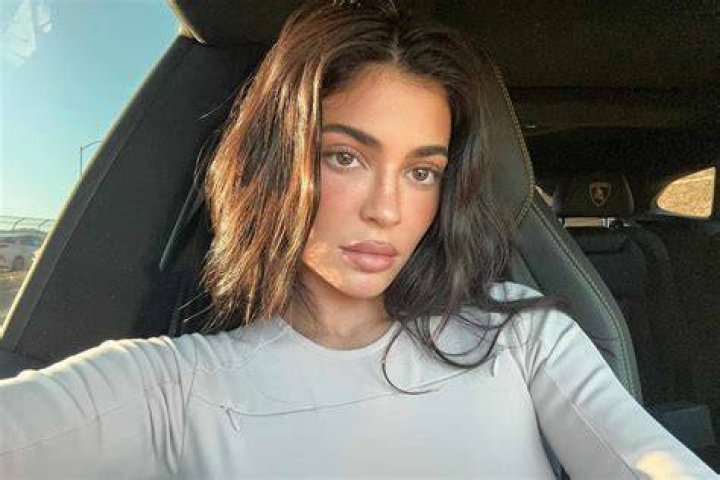 Kylie Jenner Heats Up Instagram With New Kylie Skin Summer Video