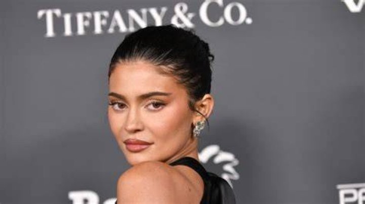 Kylie Jenner in Bathing Suit is a "Daydream" — Celebwell