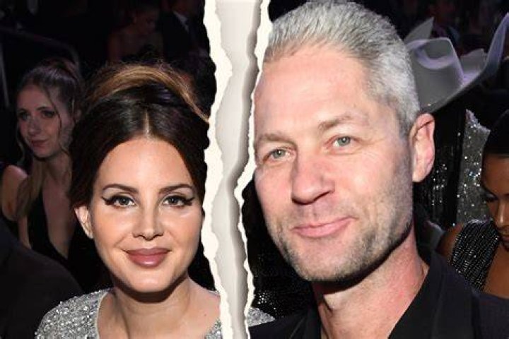 Lana Del Ray And Her Police Officer Boyfriend Sean Larkin Break Up