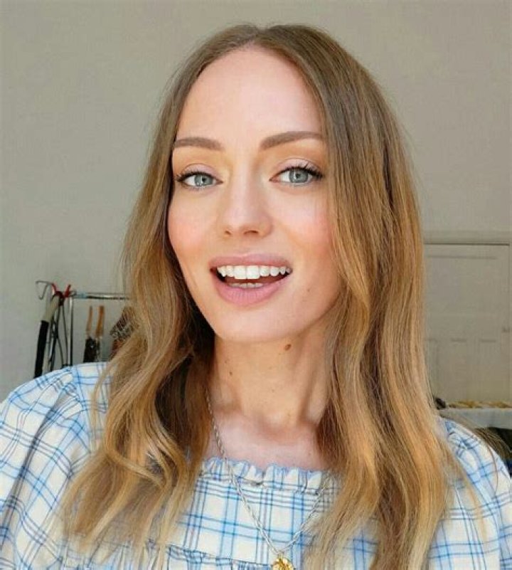 Laura Haddock Biography - Facts, Childhood, Family Life & Achievements