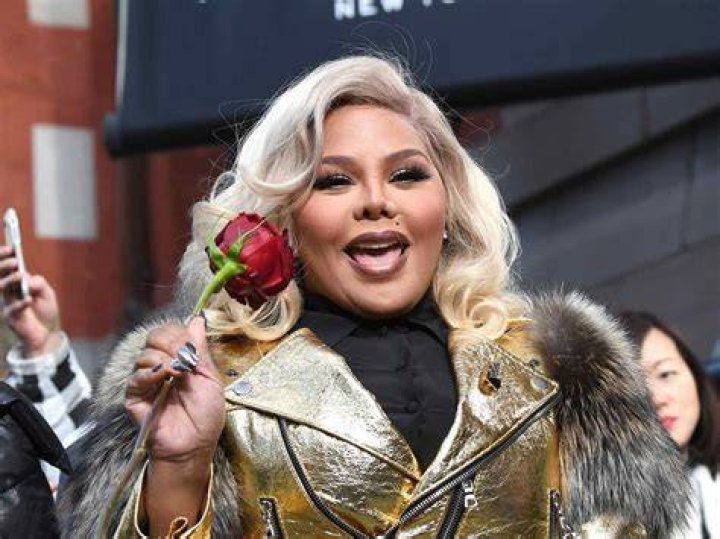 Lil Kim Releases Her Memoir This Fall