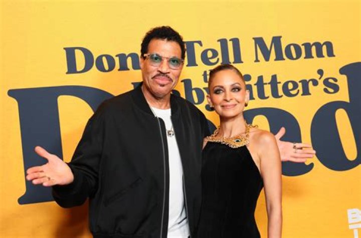 Lionel Richie Biography - Facts, Childhood, Family Life & Achievements