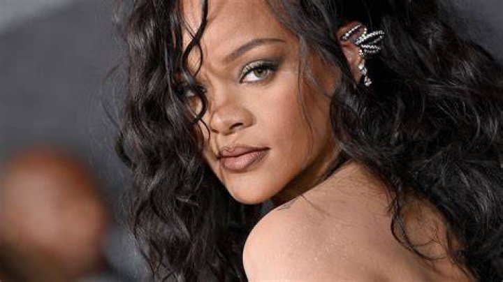 Lizzo Claims She Had Sexy Conversations With Rihanna And Why These Conversations Stopped