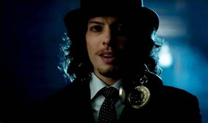 Mad Hatter Returns In New Gotham Images