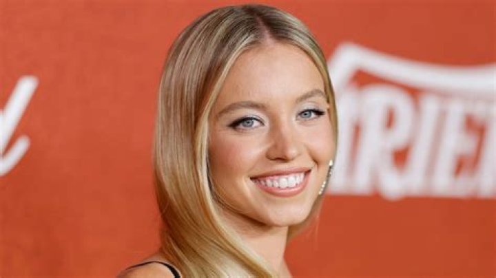 Madame Web Star Sydney Sweeney Shares Swimsuit Video From Australia
