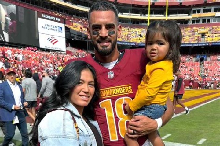 Marcus Mariota family, wife, children, parents, siblings