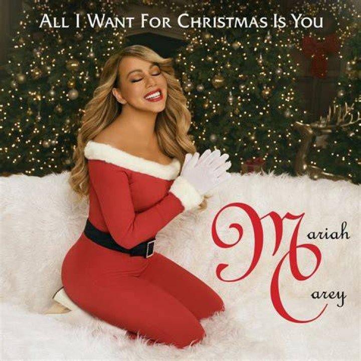 Mariah Carey sued for $20 million for plagiarism of All I Want for Christmas Is You