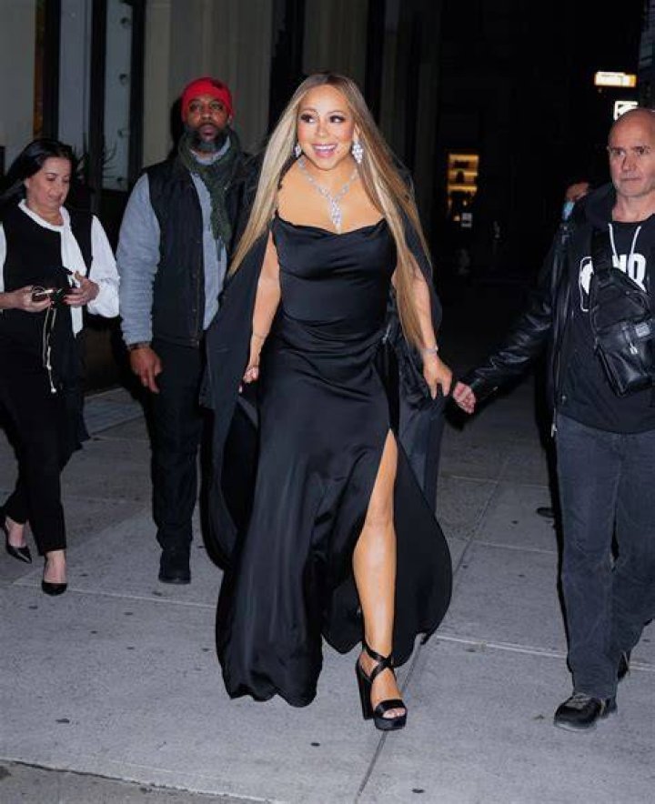 Mariah Carey Wore A Ruby And Diamond Necklace, Giuseppe Zanotti Platform Heels To Light Empire State Building