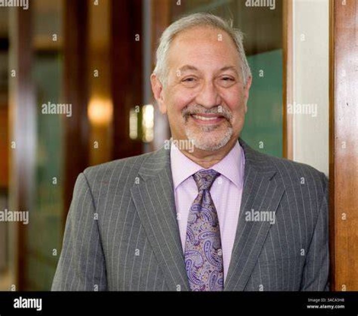 Mark Geragos - Bio, Facts, Achievements, Family Life of Lawyer