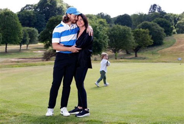 Mark Sanchez (golfer) Wikipedia, age, wife, children, world ranking, net worth