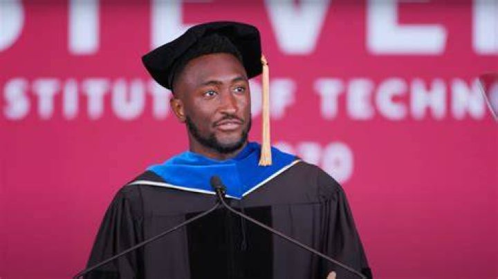 Marques Brownlee (MKBHD) - Bio, Facts, Family of YouTuber, Reviewer & Tech Vlogger