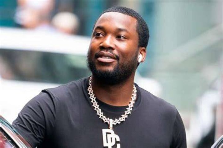 Meek Mill Has A Few Words About Broke Women And Men – See His Message Here
