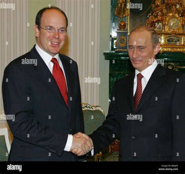 Meet Albert Putin and Viktor Putin