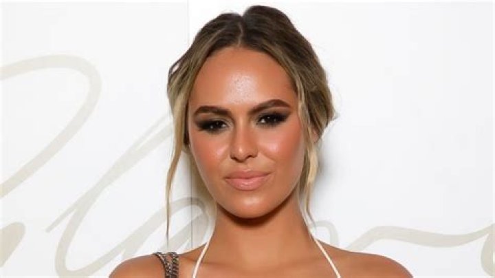 Mia Fevola in Bathing Suit is in "Very Happy Here" — Celebwell
