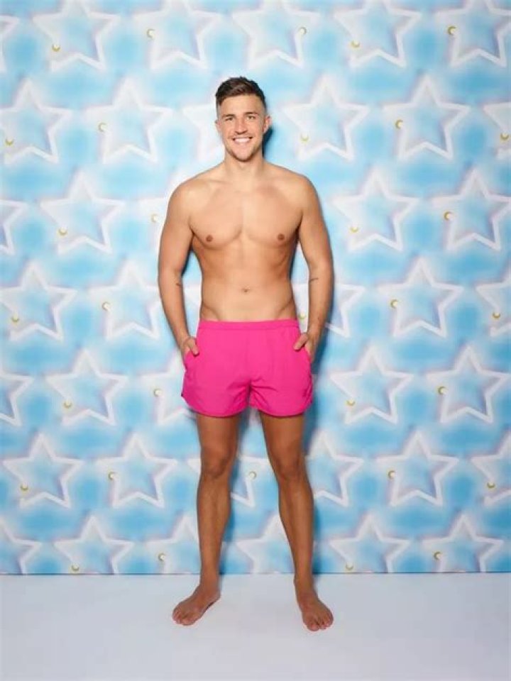 Mitchel Taylor Age, Biography, Love Island