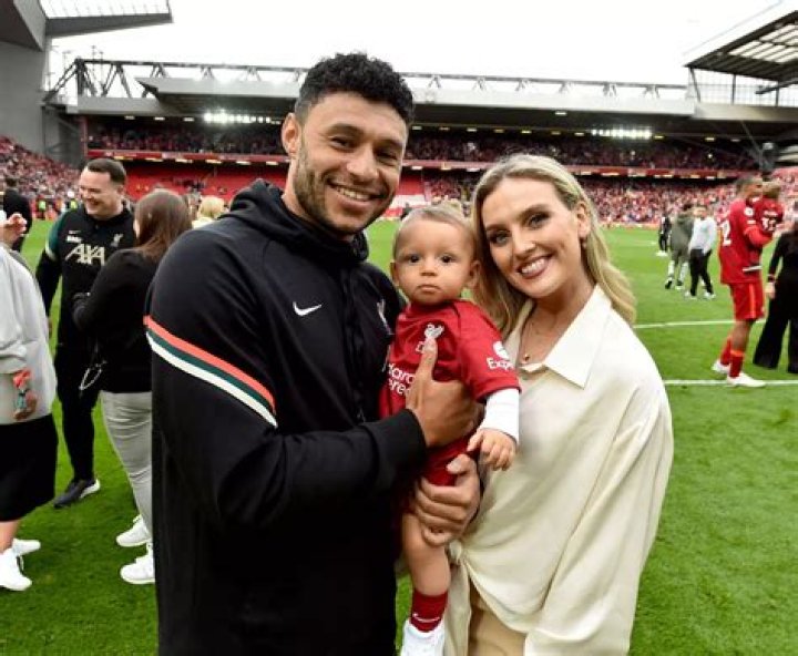Mitchell Edwards wife: Is Mitchell Edwards married?