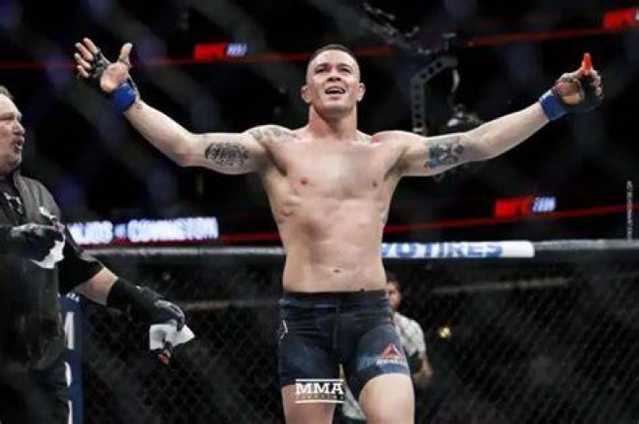 MMA Fighter Colby Covington Speaks With Trump On The Phone During Press Conference