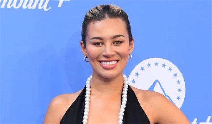 Montana Brown in Bathing Suit Has "a Week of Happiness" — Celebwell
