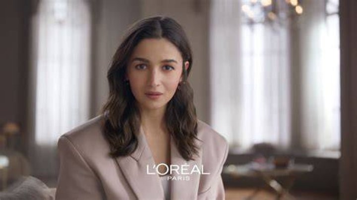 Online Petition Urges For Amber Heard’s Firing As Ambassador For L’Oréal