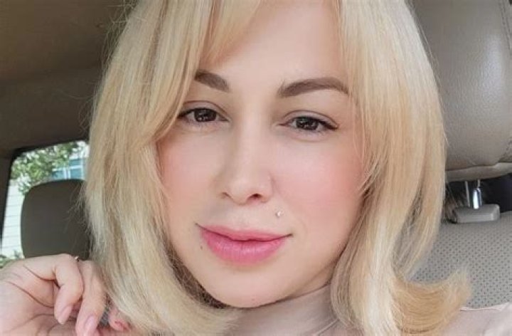 Paola Mayfield in Bathing Suit Says "What a Beautiful Day" — Celebwell