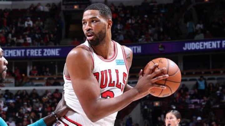Paparazzi Caught The Basketball Player Tristan Thompson Relaxing In Greece