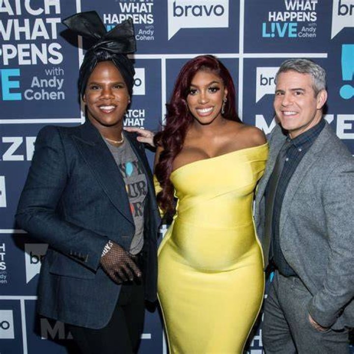 Porsha Williams Shares More Photos From The Bahamas Photoshoot And Fans Call Her ‘The Epitome Of Beauty During Pregnancy’